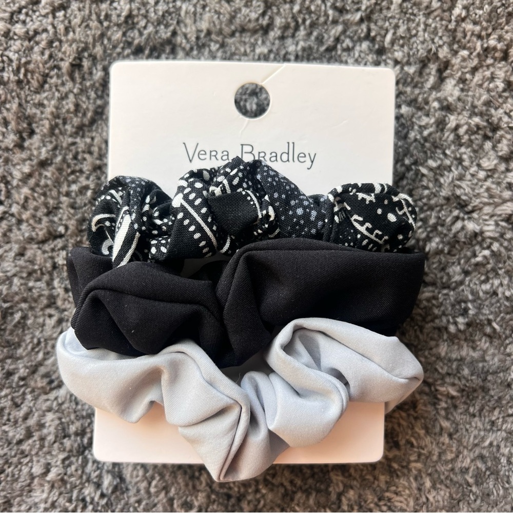 Vera Bradley Stellar Paisley Scrunchies Trio NWT